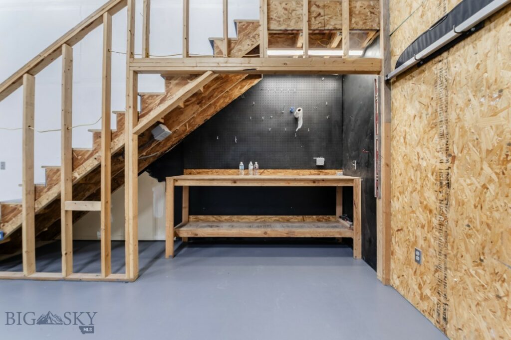 27 Progressive Drive, Belgrade MT 59714