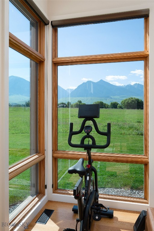 27 Royal Wulff Road, Livingston MT 59047