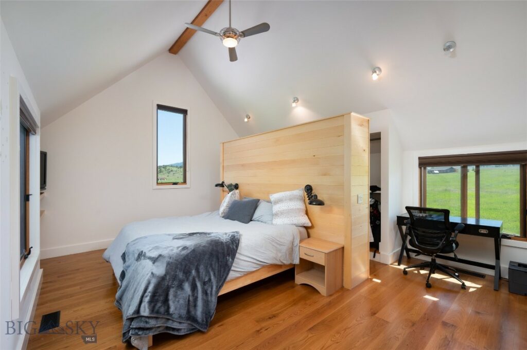 27 Royal Wulff Road, Livingston MT 59047