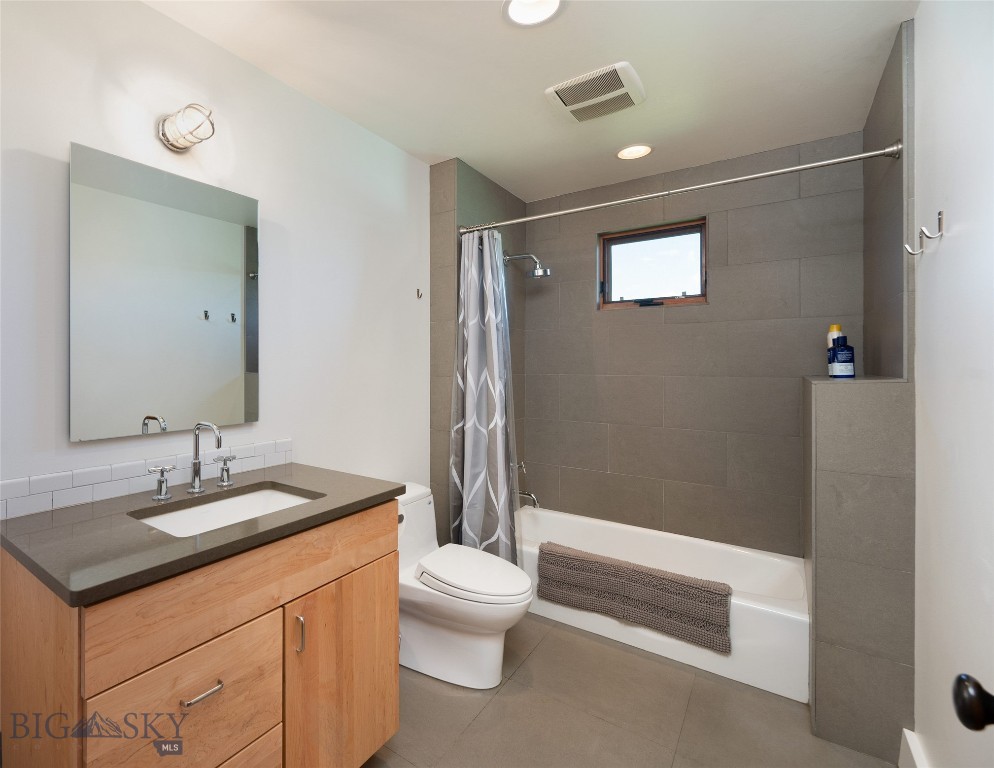 27 Royal Wulff Road, Livingston MT 59047