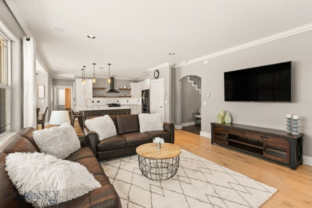 2743 Sheepshank Drive, Belgrade MT 59714