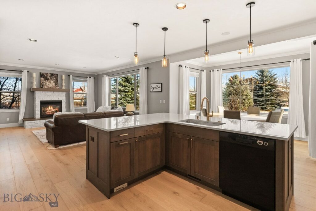 2743 Sheepshank Drive, Belgrade MT 59714