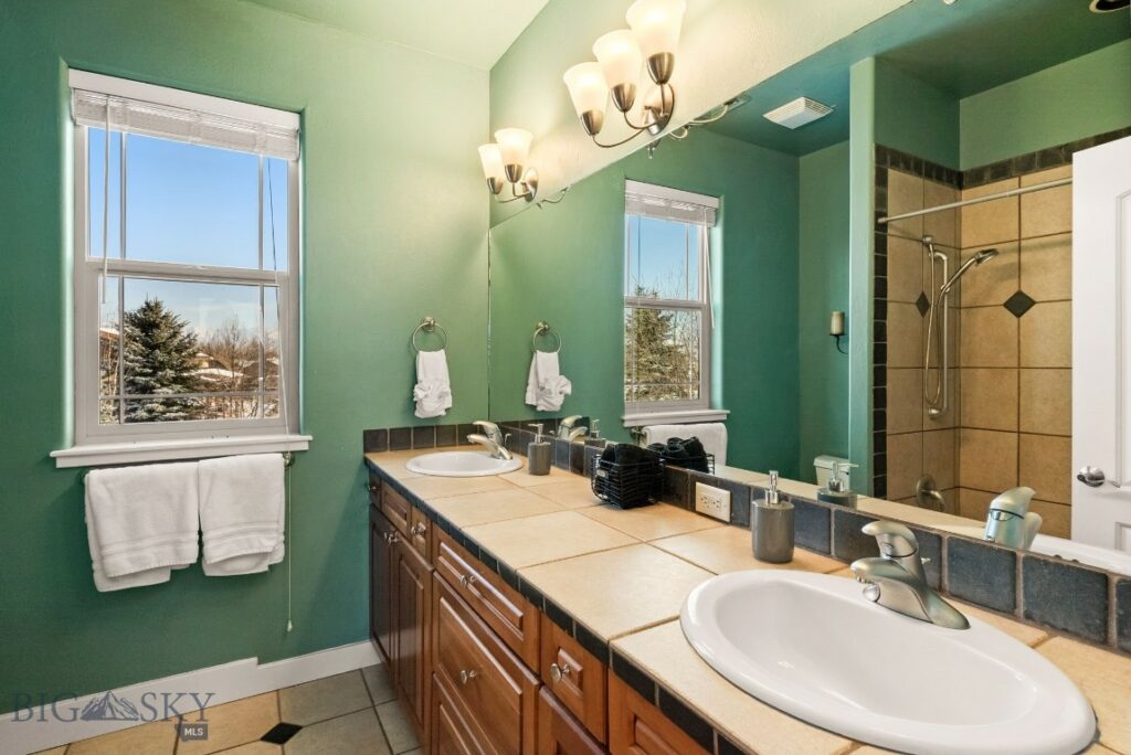 2743 Sheepshank Drive, Belgrade MT 59714