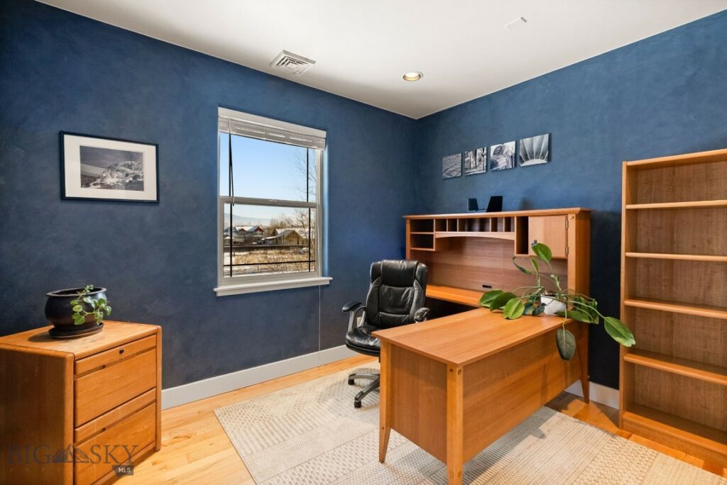 2743 Sheepshank Drive, Belgrade MT 59714