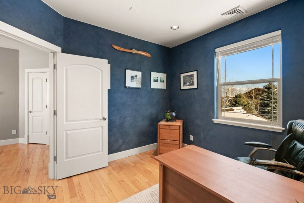 2743 Sheepshank Drive, Belgrade MT 59714