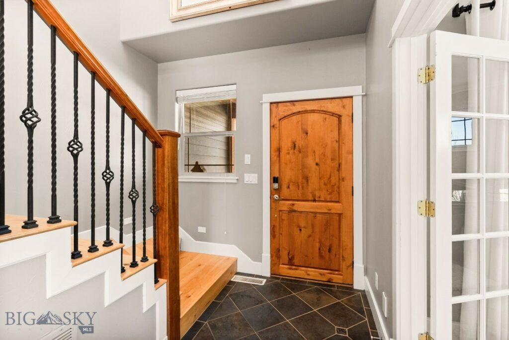 2743 Sheepshank Drive, Belgrade MT 59714