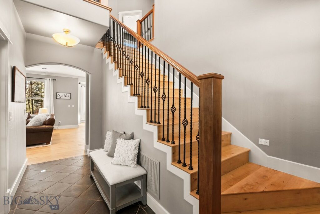 2743 Sheepshank Drive, Belgrade MT 59714