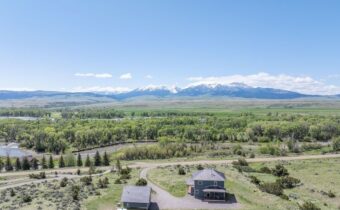 275 Convict Grade Road, Livingston MT 59047