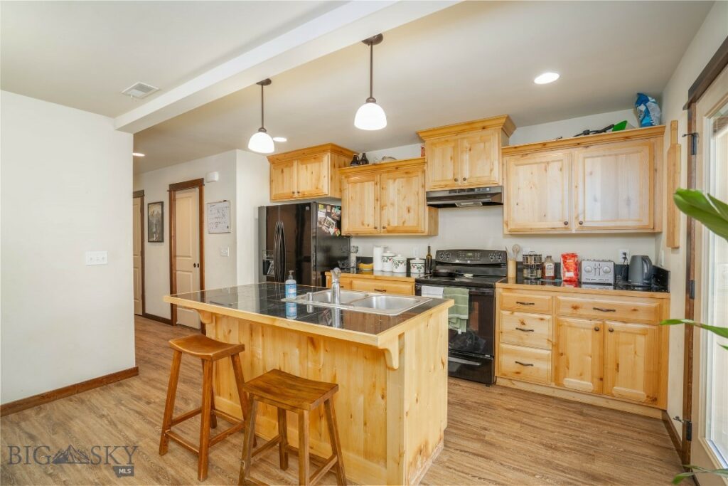 2755 Fen Way, Bozeman MT 59718