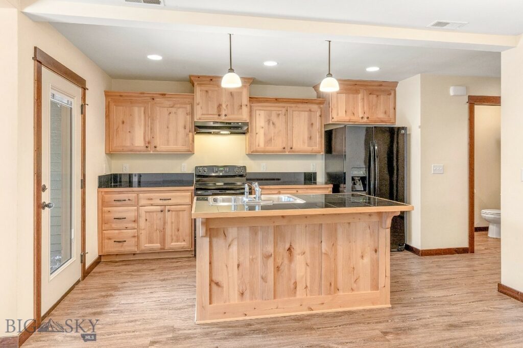 2755 Fen Way, Bozeman MT 59718