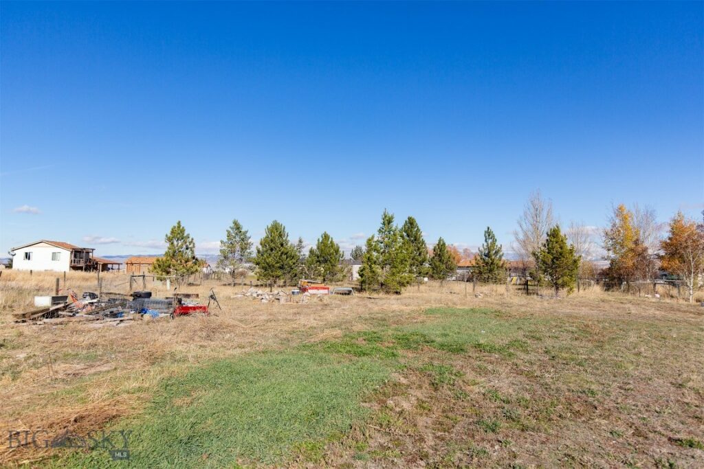 276 Blackhawk Lane, Belgrade MT 59714