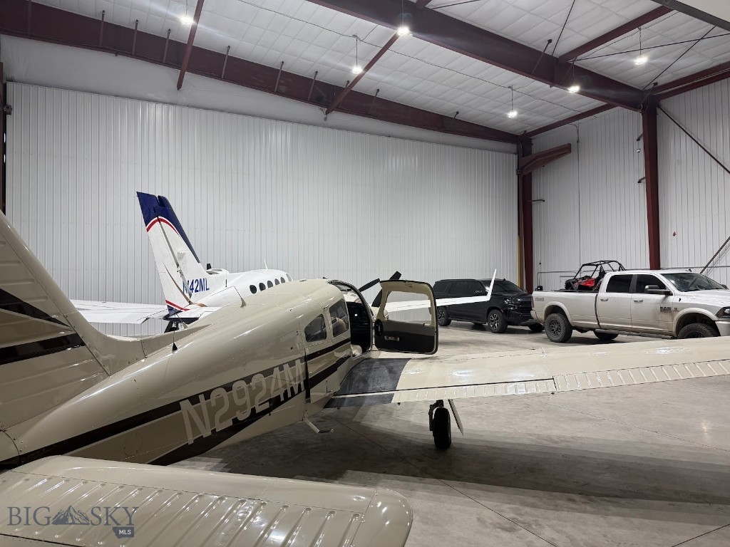 276 Taxi Lane Y Unit #A, Belgrade MT 59714