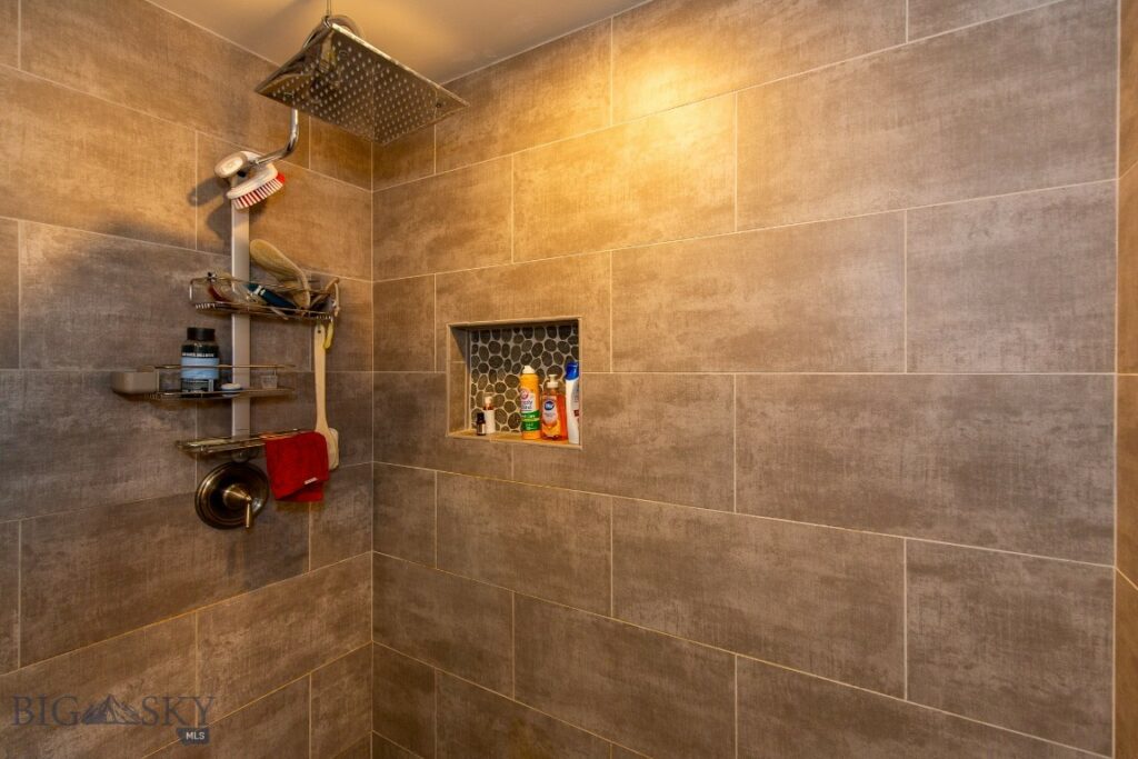 2765 Georgia Marie Lane, Bozeman MT 59718