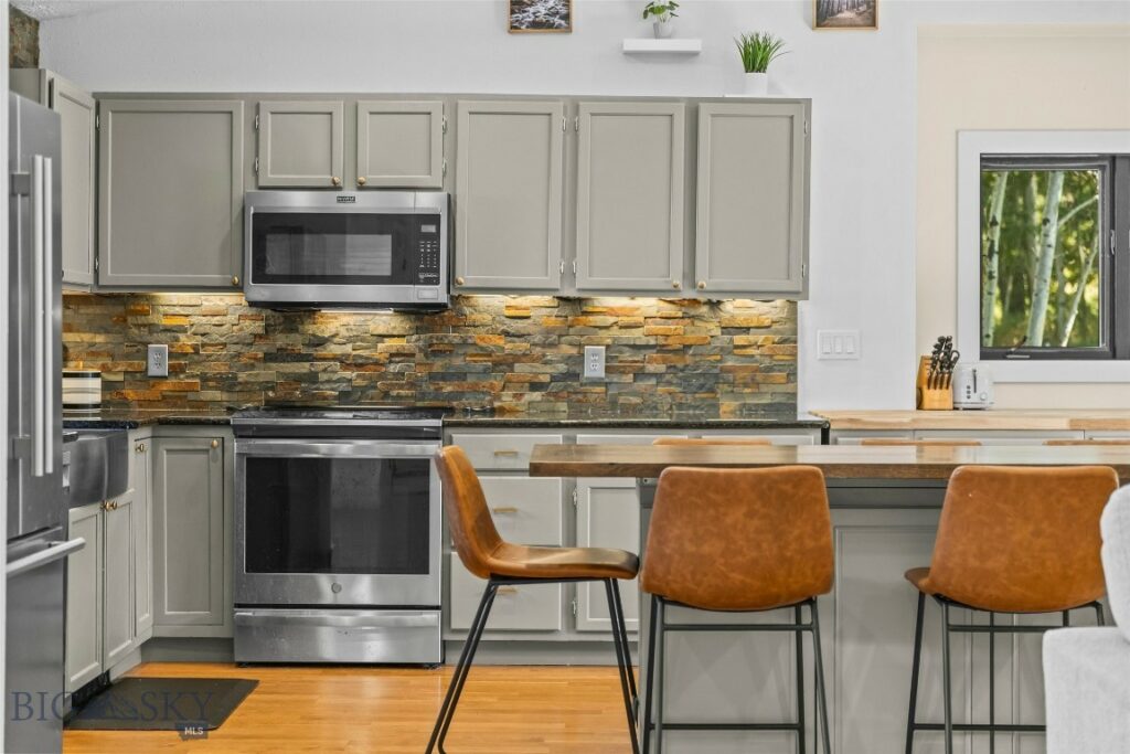 277 Hodgeman Canyon, Bozeman MT 59718