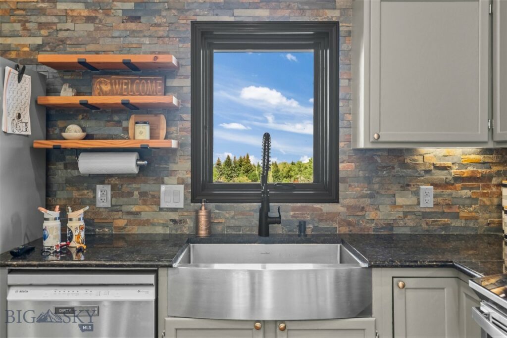 277 Hodgeman Canyon, Bozeman MT 59718