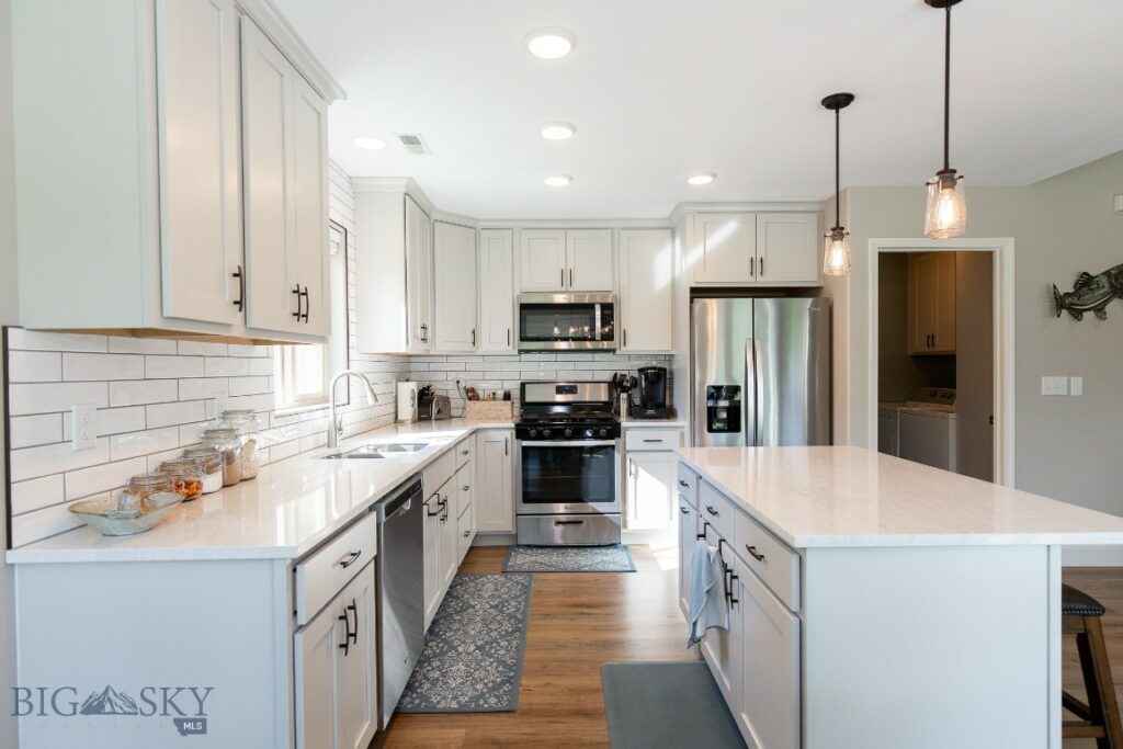 28 American Eagle Drive, Bozeman MT 59718