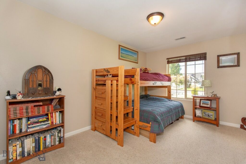 28 American Eagle Drive, Bozeman MT 59718