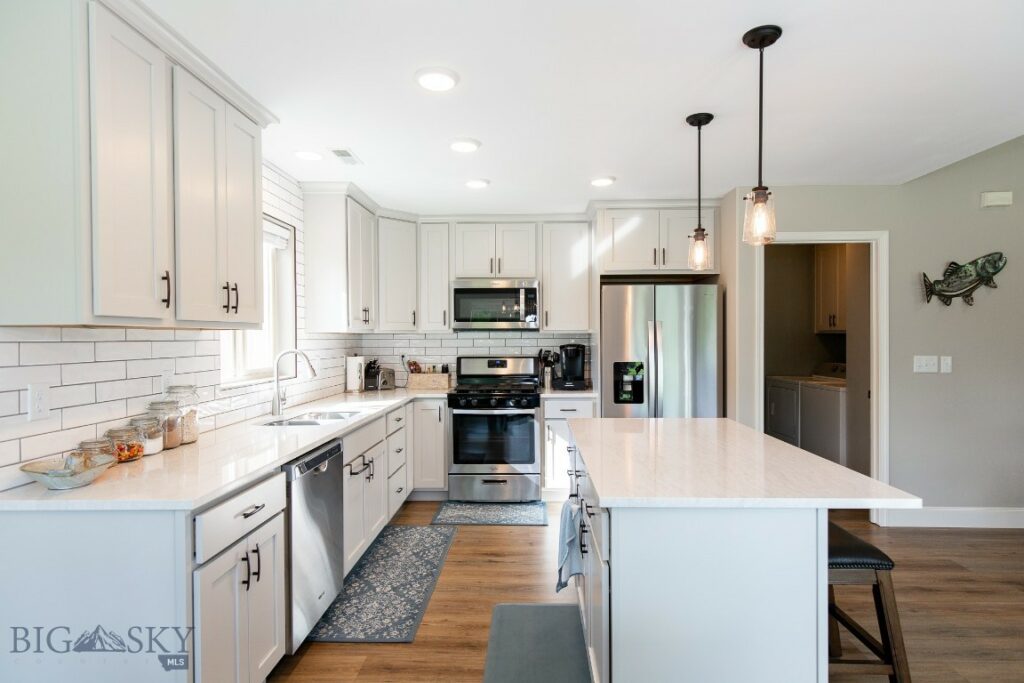 28 American Eagle Drive, Bozeman MT 59718