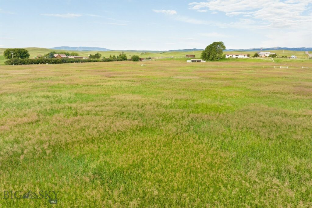 28 W Grannis, Livingston MT 59047
