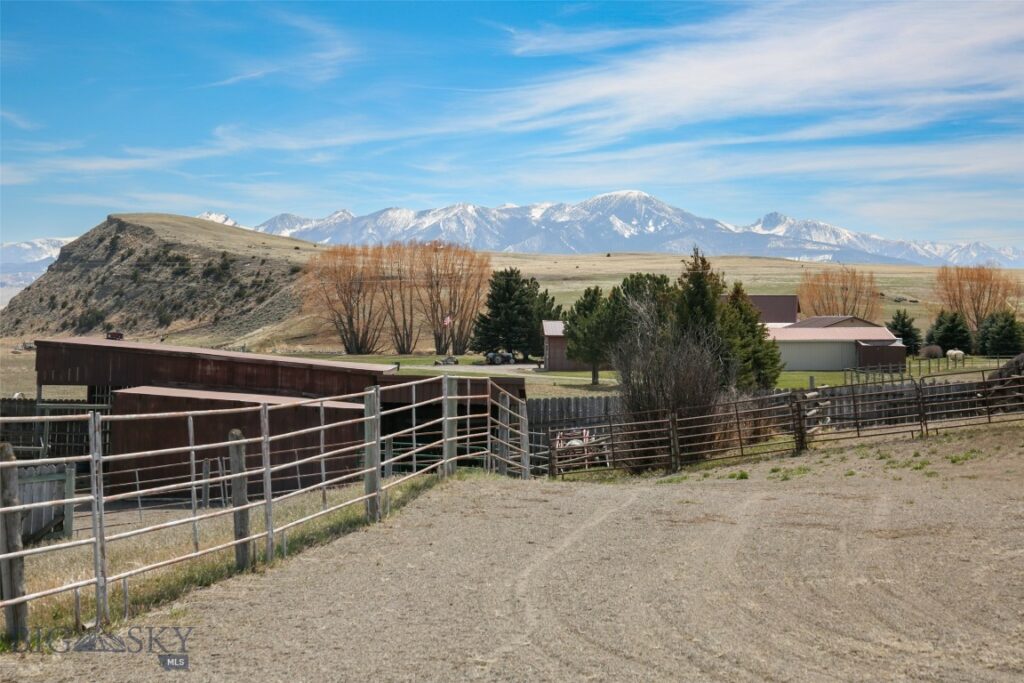 28 W Grannis, Livingston MT 59047