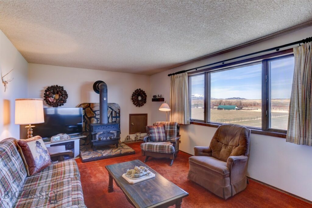 28 W Grannis, Livingston MT 59047