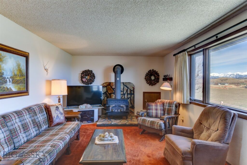 28 W Grannis, Livingston MT 59047