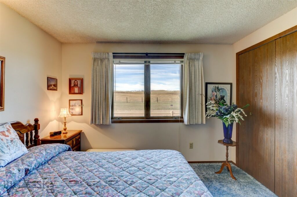 28 W Grannis, Livingston MT 59047