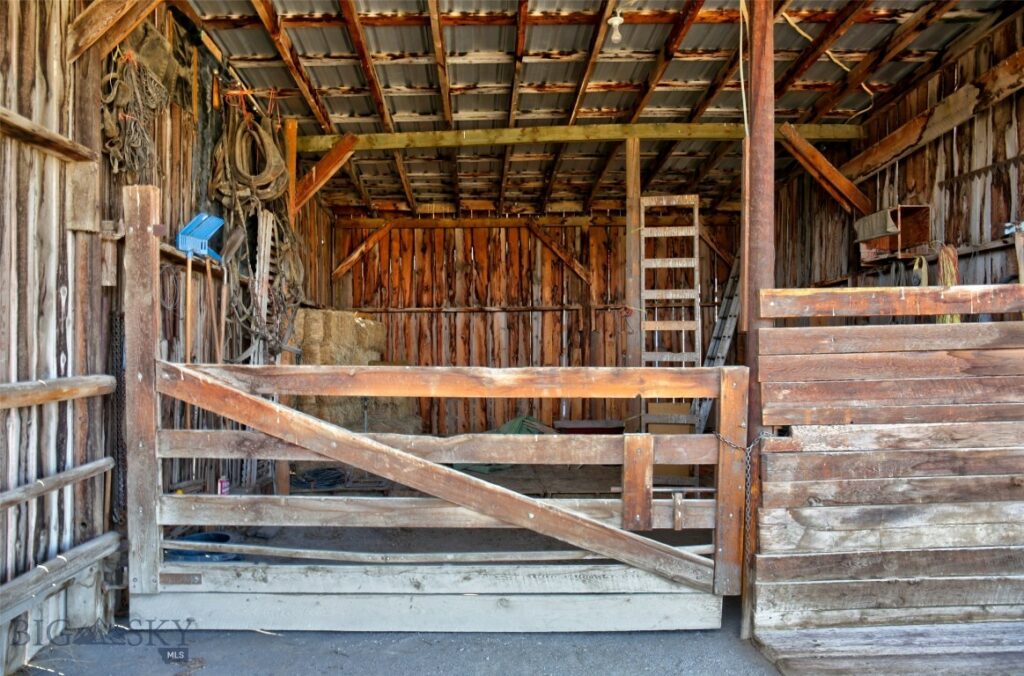 28 W Grannis, Livingston MT 59047