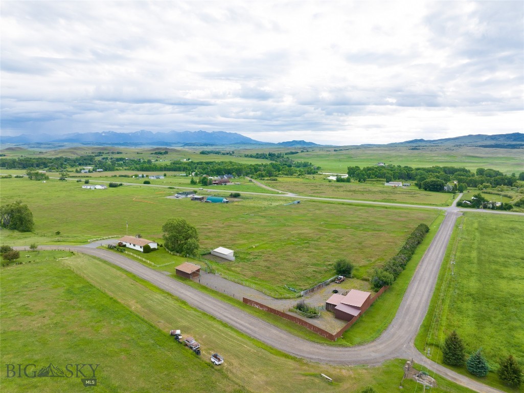 28 W Grannis, Livingston MT 59047