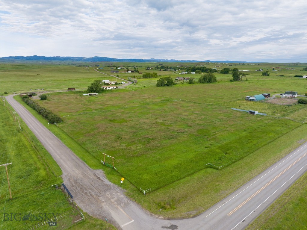 28 W Grannis, Livingston MT 59047