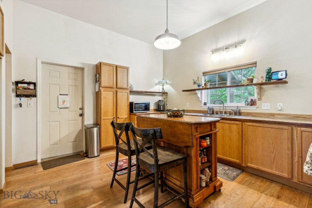 2801 W Villard Street, Bozeman MT 59718