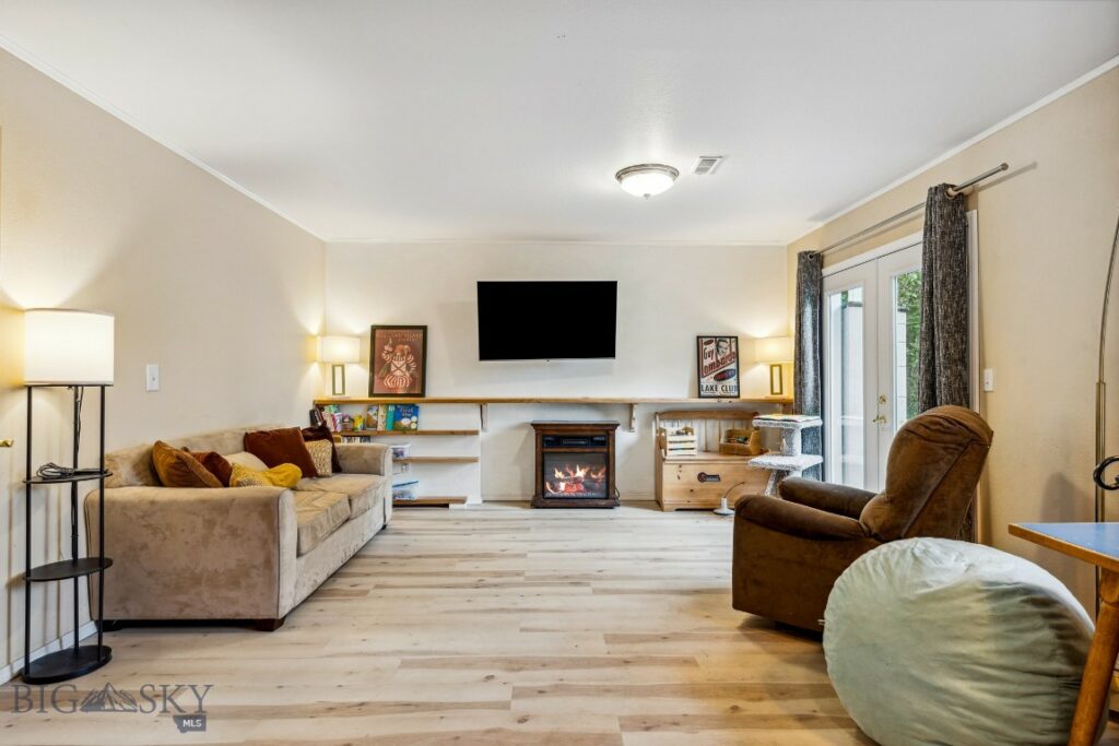 2801 W Villard Street, Bozeman MT 59718