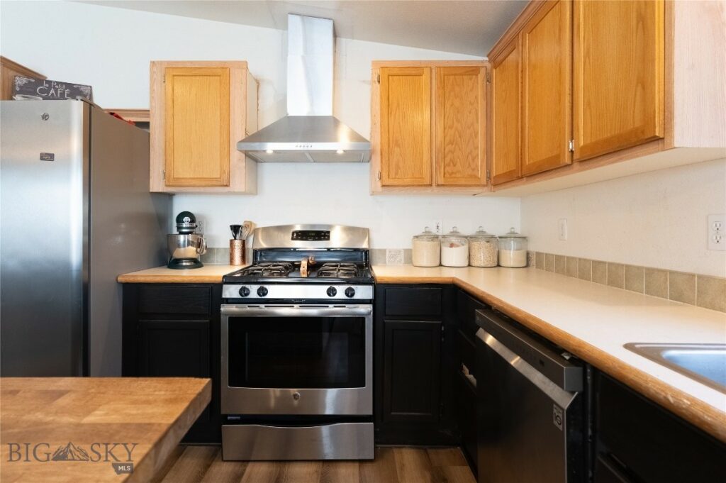 281 N Shore, Belgrade MT 59714