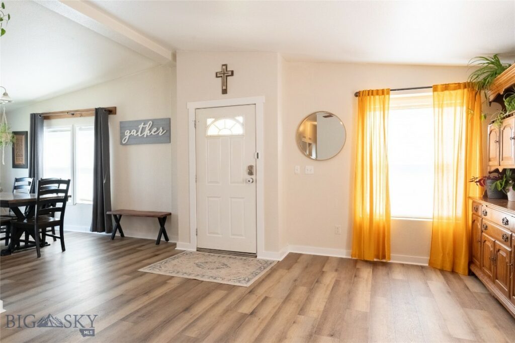 281 N Shore, Belgrade MT 59714