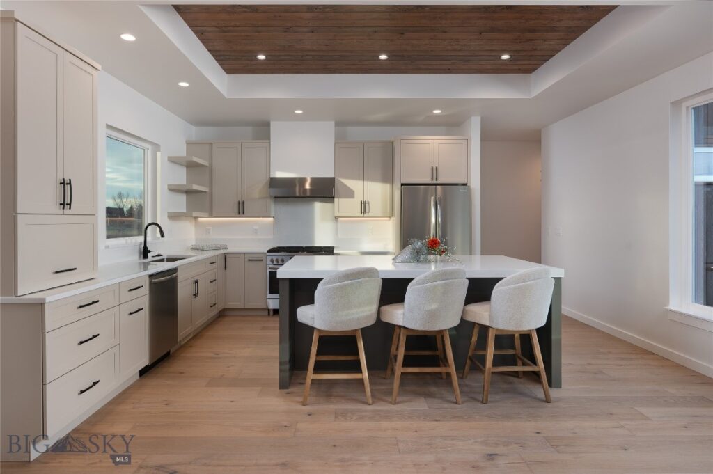 281 Crossbill Road, Bozeman MT 59718