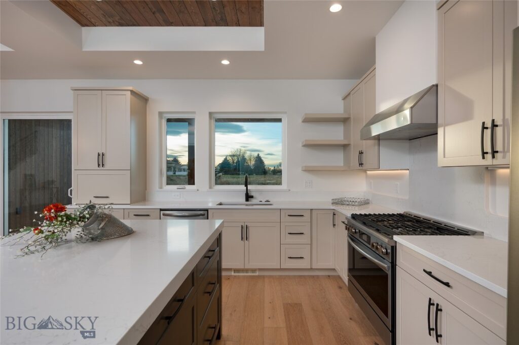 281 Crossbill Road, Bozeman MT 59718