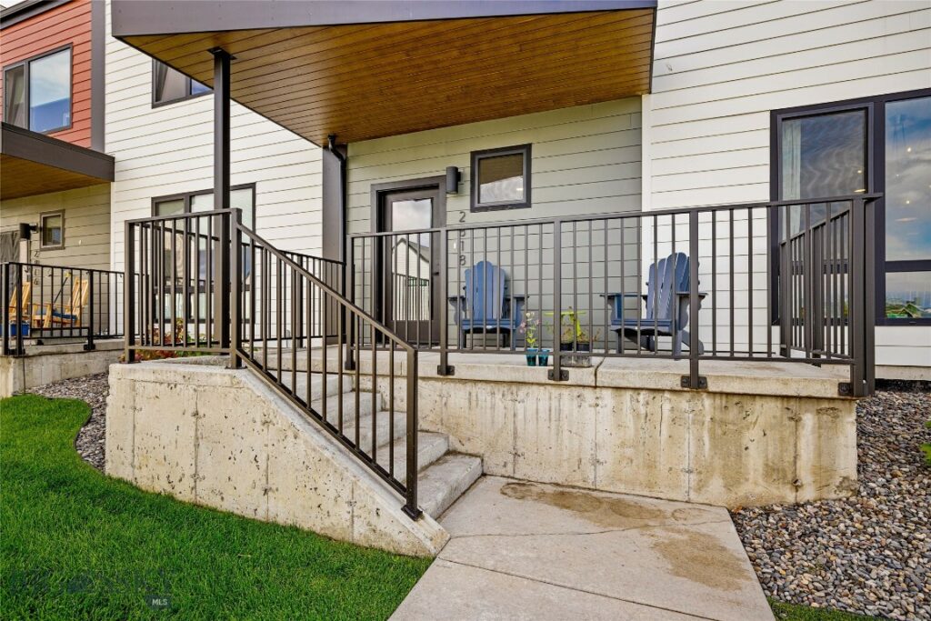 2818 Tierra Lane, Bozeman MT 59718
