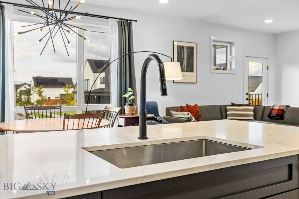 2818 Tierra Lane, Bozeman MT 59718
