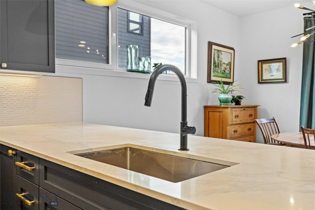 2818 Tierra Lane, Bozeman MT 59718