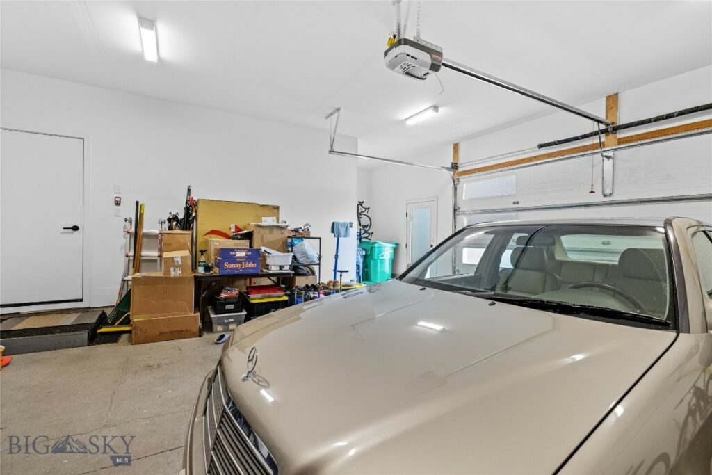 2818 Tierra Lane, Bozeman MT 59718
