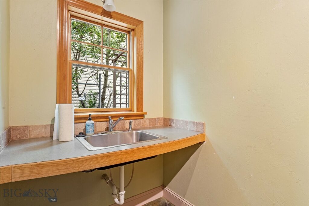 2818 Westridge Drive, Bozeman MT 59715
