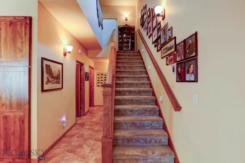282 Pine Creek Drive, Bozeman MT 59718