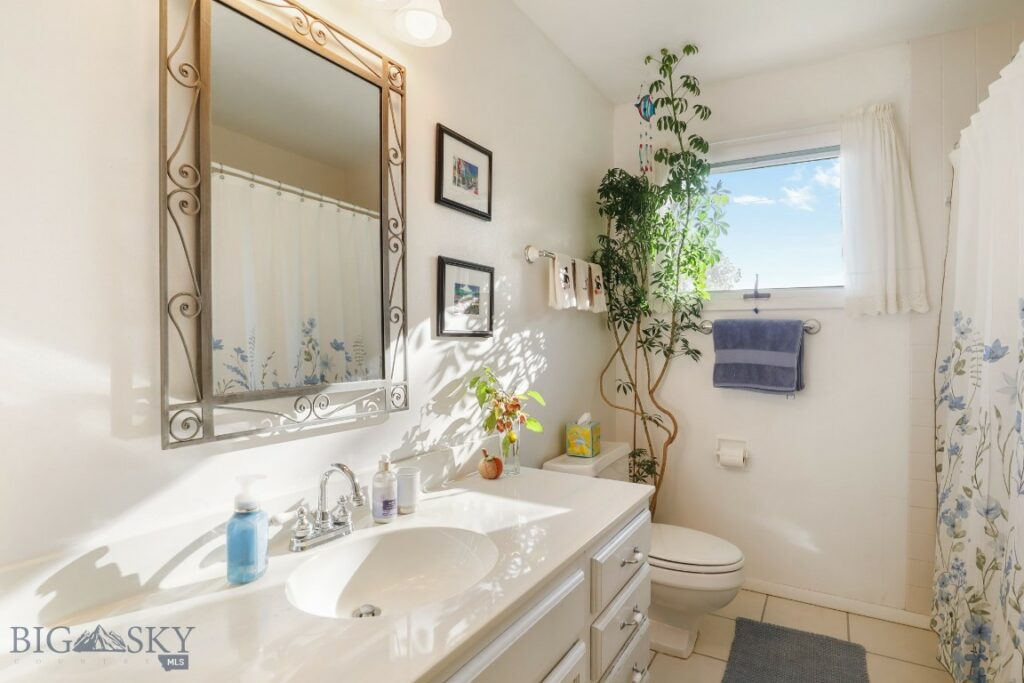 2829 Texas Way Street, Bozeman MT 59718