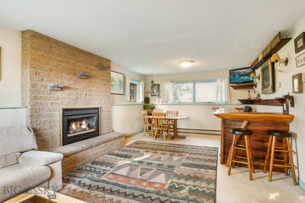 2829 Texas Way Street, Bozeman MT 59718