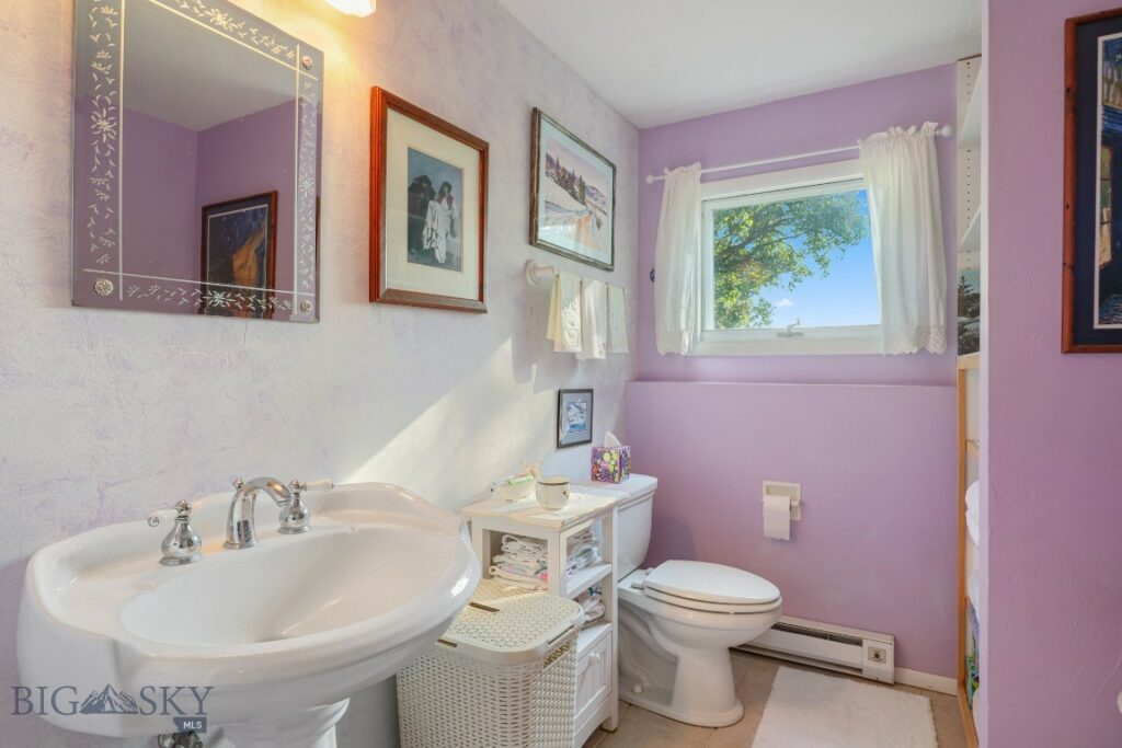 2829 Texas Way Street, Bozeman MT 59718