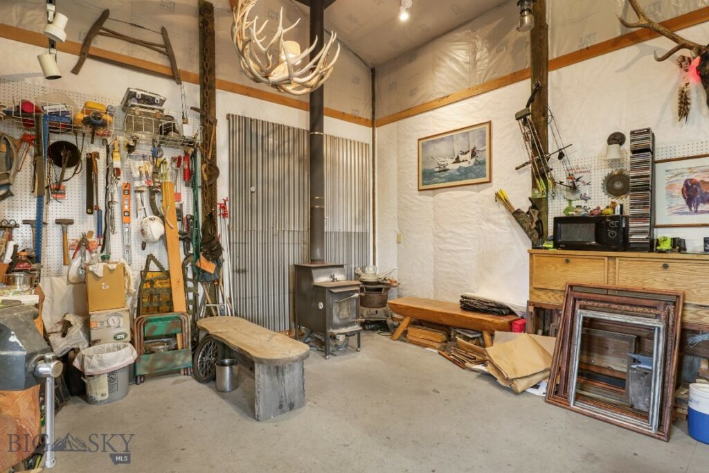 2829 Texas Way Street, Bozeman MT 59718