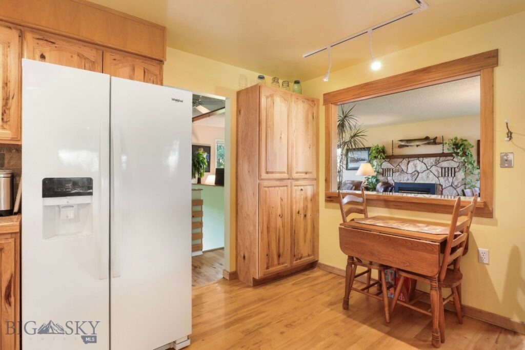 2829 Texas Way Street, Bozeman MT 59718