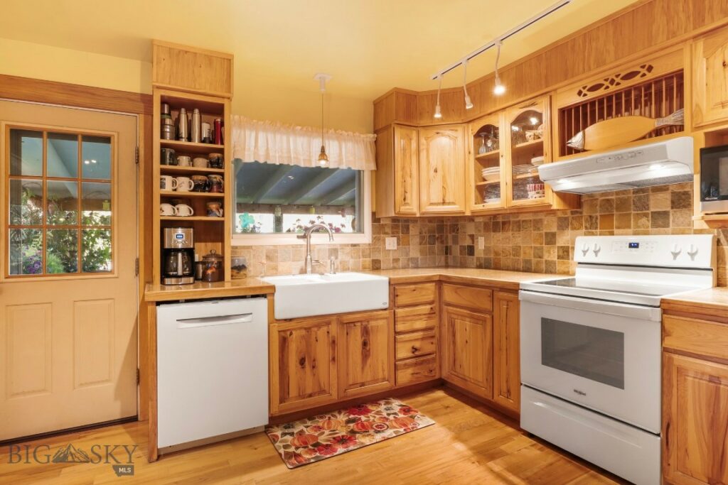 2829 Texas Way Street, Bozeman MT 59718