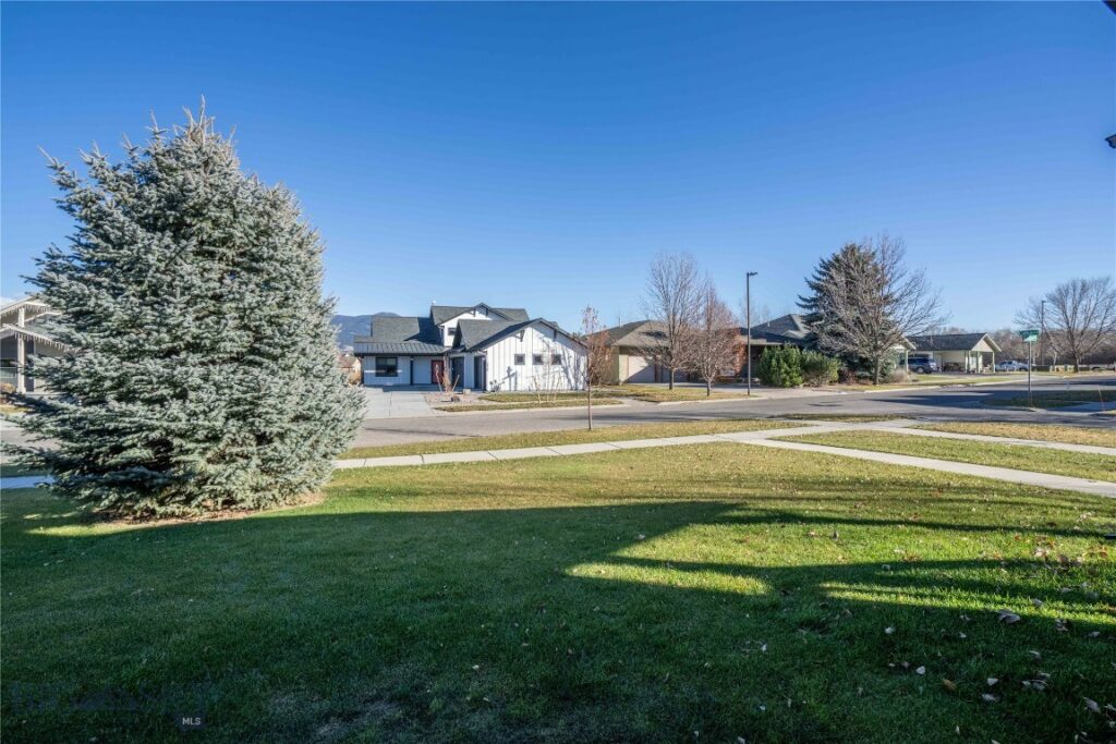 2839 Blackbird Drive, Bozeman MT 59718