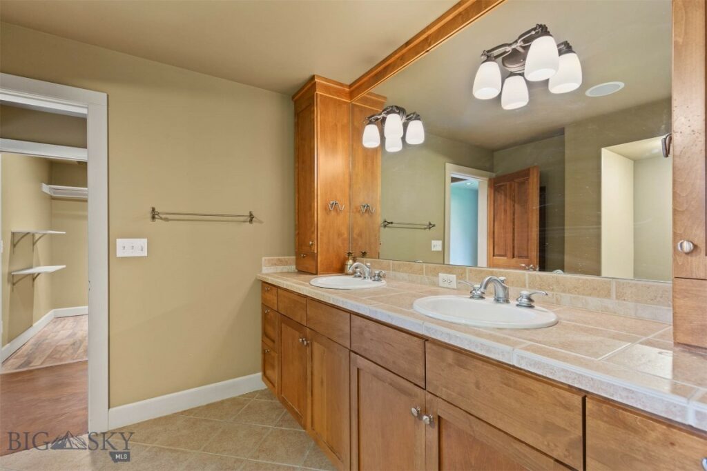 284 Annie Glade, Bozeman MT 59718